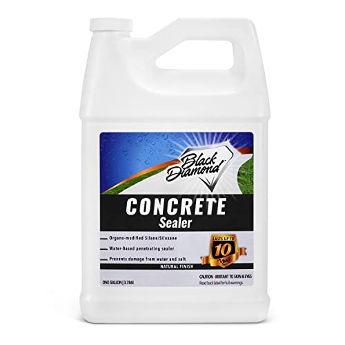 Concrete Sealer Clear Penetrating Waterproofing Spray, The Best Sealant to Seal Your Driveway, Cement Patio Pavers, Brick, Stone Or Any Outdoor Hard Surface.